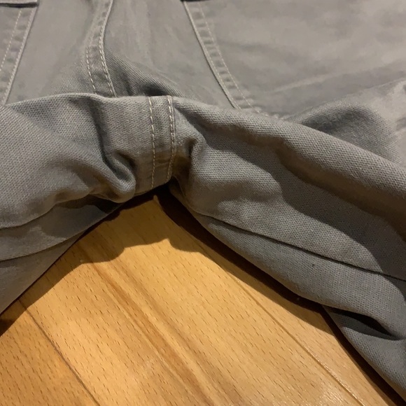 Smart Set Grey wide leg cargo pants- size 13 - Picture 4 of 13